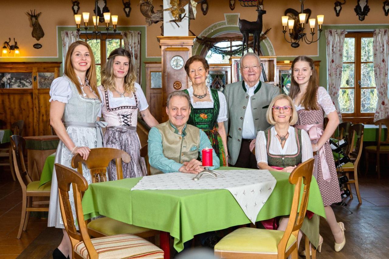 Zum Fally - Landgasthof Kirchberg am Wechsel Kültér fotó
